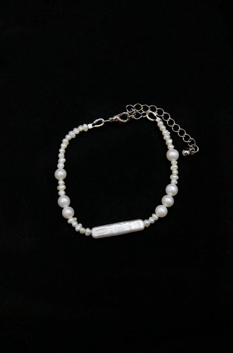Pearl bracelet "Constellation"