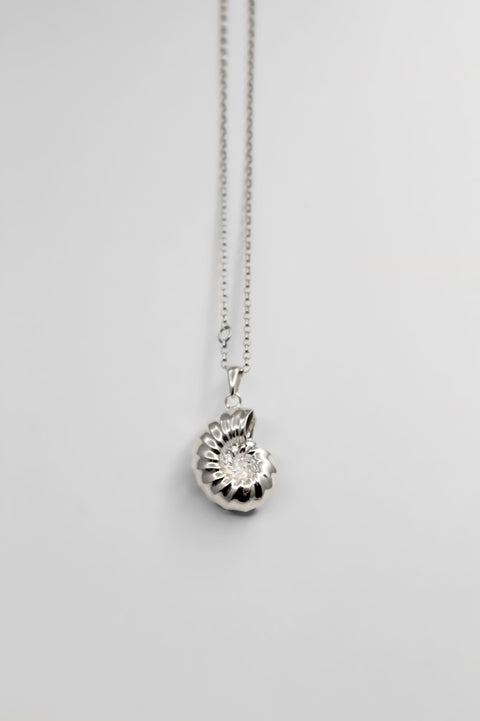 Silver necklace "Shell whispers"
