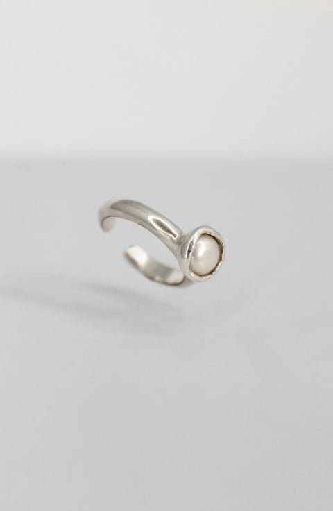 Set «White pearl» (earrings + ring)